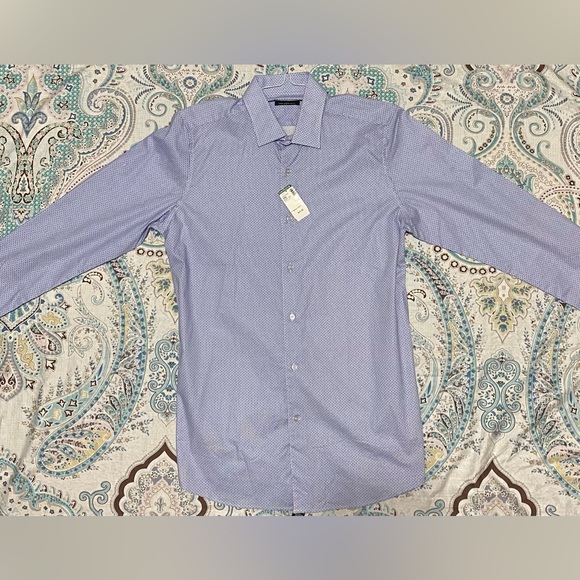 NEW SLIM FIT DRESS SHIRT - Picture 1 of 3